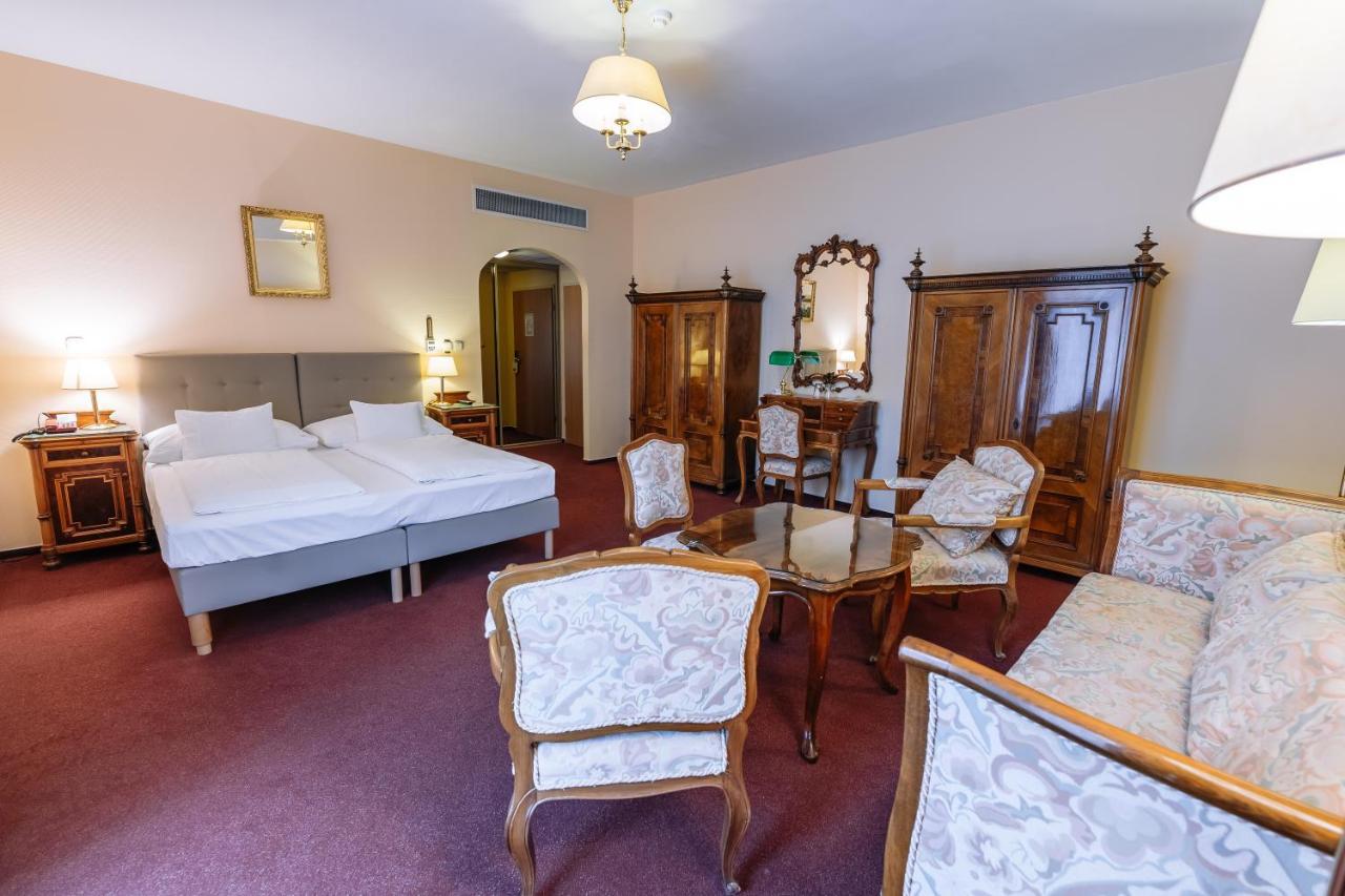 Pannonia Hotel Šoproň Exteriér fotografie